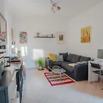 Nel - Con Bagno Privato - Vicino Inail E Fiere Δωμάτια σε οικογενειακή κατοικία