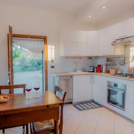 Nel - Luminosa Con Bagno Privato, Vicino Bologna Homestay szállás Lupara (Bologna)