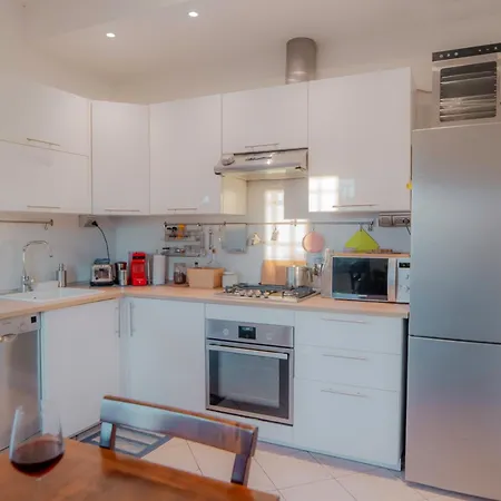 Nel - Luminosa Con Bagno Privato, Vicino Bologna Alloggio in famiglia