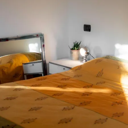 Homestay szállás Nel - Luminosa Con Bagno Privato, Vicino Bologna *