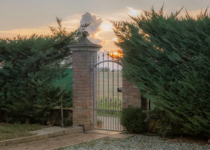 Nel - Luminosa Con Bagno Privato, Vicino Bologna Lupara (Bologna)