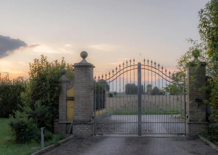 Проживание в семье Nel - Luminosa Con Bagno Privato, Vicino Bologna